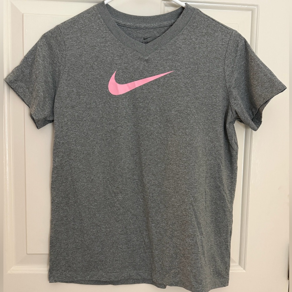 Nike Girls XL Heather Gray Tee with Pink Swoosh
